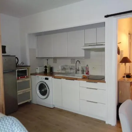 Sun Apartment